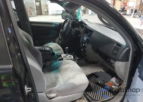 2005 Toyota 4Runner Sr5 V8 z USA, uszkodzony, nr VIN JTEBT14R250054868